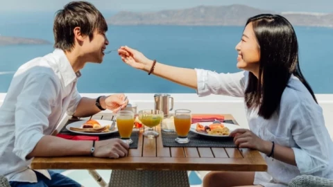 7 thói quen buổi sáng "đầu độc" gan không kém bia rượu
