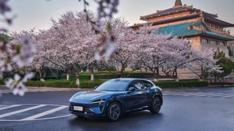 Xiaomi YU7: SUV hạng sang hiệu suất cao, ngôn ngữ thiết kế đậm chất SU7