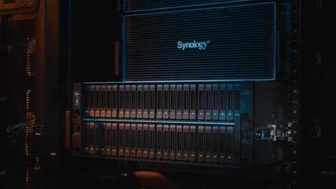 Computex 2025: Synology ra mắt PAS7700 - Giải pháp lưu trữ NVMe active-active hiệu suất "khủng" cho doanh nghiệp, 2 triệu IOPS, thông lượng 30GB/s