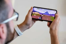 Apple bị tòa án buộc phải đưa trở lại một cái tên đình đám lên iPhone sau 5 năm "lưu đày"