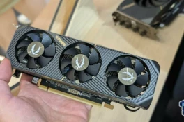 Computex 2025: ZOTAC gây "sốc" card RTX 5060 "tí hon", nhỏ bằng lòng bàn tay, 3 quạt mini, nhưng là GPU "chiến game" thực thụ