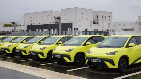 BYD lần đầu tiên vượt qua Tesla ở lục địa già châu Âu
