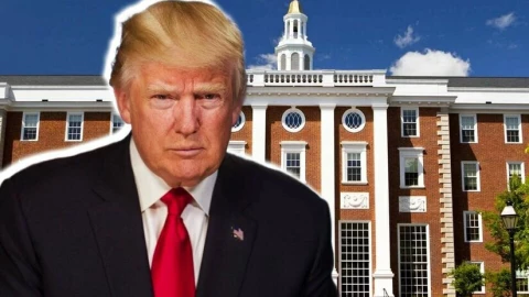 Chính quyền ông Trump chính thức cấm Đại học Harvard tuyển sinh viên quốc tế, du học sinh Việt "ngồi trên đống lửa"