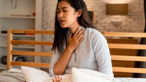 Cảnh báo nguy cơ ngộ độc từ tinh dầu đuổi muỗi