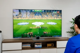 Samsung đang "tuyệt vọng" chiến đấu với TV Trung Quốc