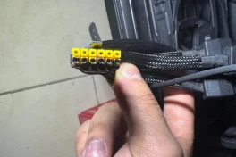 Lại thêm 1 chiếc card đồ họa RTX 5090 bị cháy đầu nối