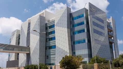 Nhân viên Intel lên kế hoạch biển thủ hơn 800.000 USD của công ty