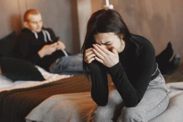 Không ai ngờ, quẹt Tinder lại khiến tỉ lệ mắc giang mai tại 1 thành phố Nhật Bản bùng phát dữ dội như này