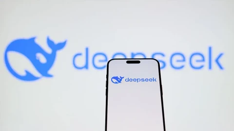 DeepSeek R1 nâng cấp: tăng chiều sâu tư duy và khả năng suy luận, hiệu suất gần ngang với o3
