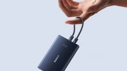 Sạc dự phòng siêu mỏng nhẹ giá hơn 400.000 đồng, đủ dùng cho iPhone