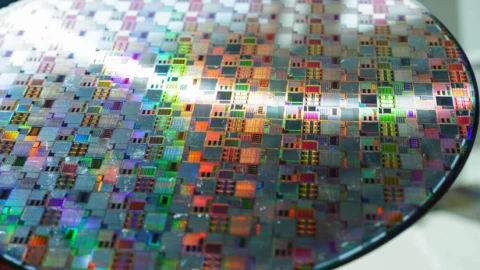Hơn 1 tỷ đồng cho 1 phiến wafer TSMC quy trình 1.4nm