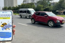 Từ 1/6/2025, taxi phải lập hóa đơn điện tử ngay khi kết thúc chuyến đi
