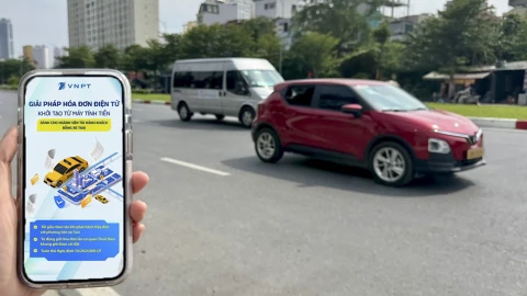 Từ 1/6/2025, taxi phải lập hóa đơn điện tử ngay khi kết thúc chuyến đi