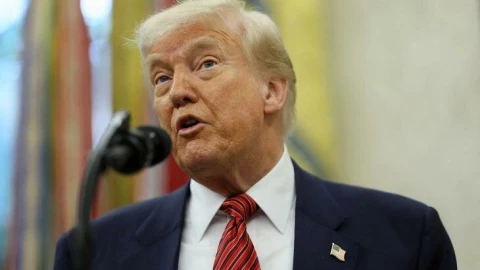 Ông Trump  "ra đòn" mới: cấm nhập cảnh công dân 12 nước, hạn chế 7 nước khác, với lý do "bảo vệ người Mỹ"