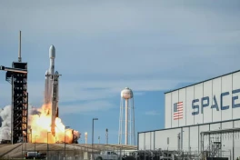 Liệu Trump có tịch thu SpaceX của Elon Musk không?