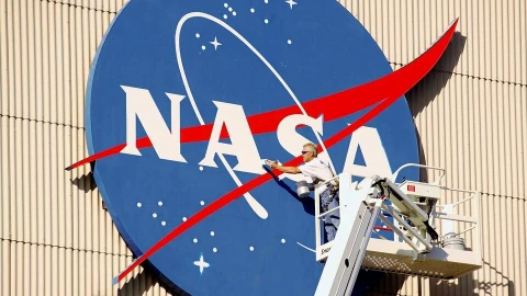 NASA đối mặt "khủng hoảng lịch sử": Chính quyền ông Trump đề xuất cắt giảm 1/4 ngân sách, hàng loạt nhiệm vụ Sao Hỏa, Sao Kim có nguy cơ bị hủy bỏ