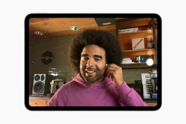 AirPods "lên đời" tại WWDC25: Biến thành micro studio, điều khiển camera từ xa, nâng cấp chất lượng cuộc gọi với iOS 26
