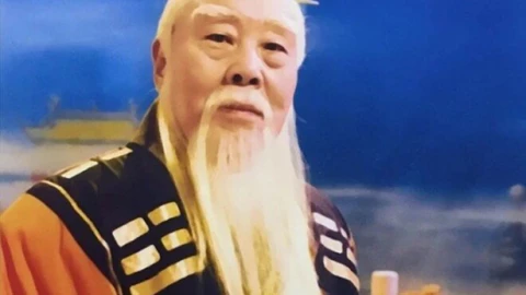Thái Thượng Lão Quân dùng lò bát quái loại nào để nung Tôn Ngộ Không?