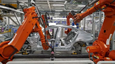 Ngành pin EV Mỹ rung chuyển: Nhà máy pin BMW-Mỹ bị đóng băng"