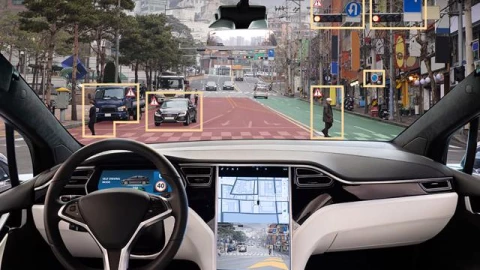 Taxi không người lái đã là gì? Tesla sắp tới còn thậm chí không cần vô lăng!