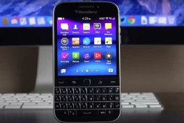 "Huyền thoại" BlackBerry sắp "tái xuất giang hồ"?