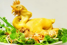 Cách luộc gà ngon, vàng ruộm mà không bị nứt da