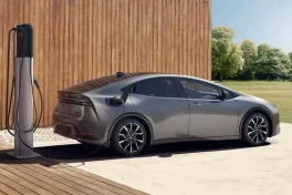 Xe điện có thực sự gây ô nhiễm hơn xe hybrid? Câu trả lời bất ngờ từ các nghiên cứu mới