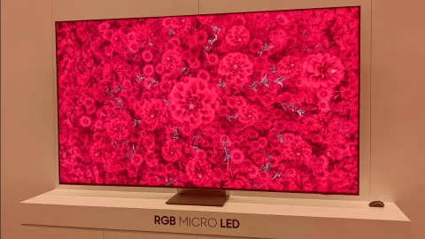 Samsung sắp sản xuất thử nghiệm TV RGB MicroLED 115 inch “made in Vietnam”