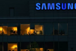 "Nước cờ" cuối cùng của Samsung để không tăng giá điện thoại