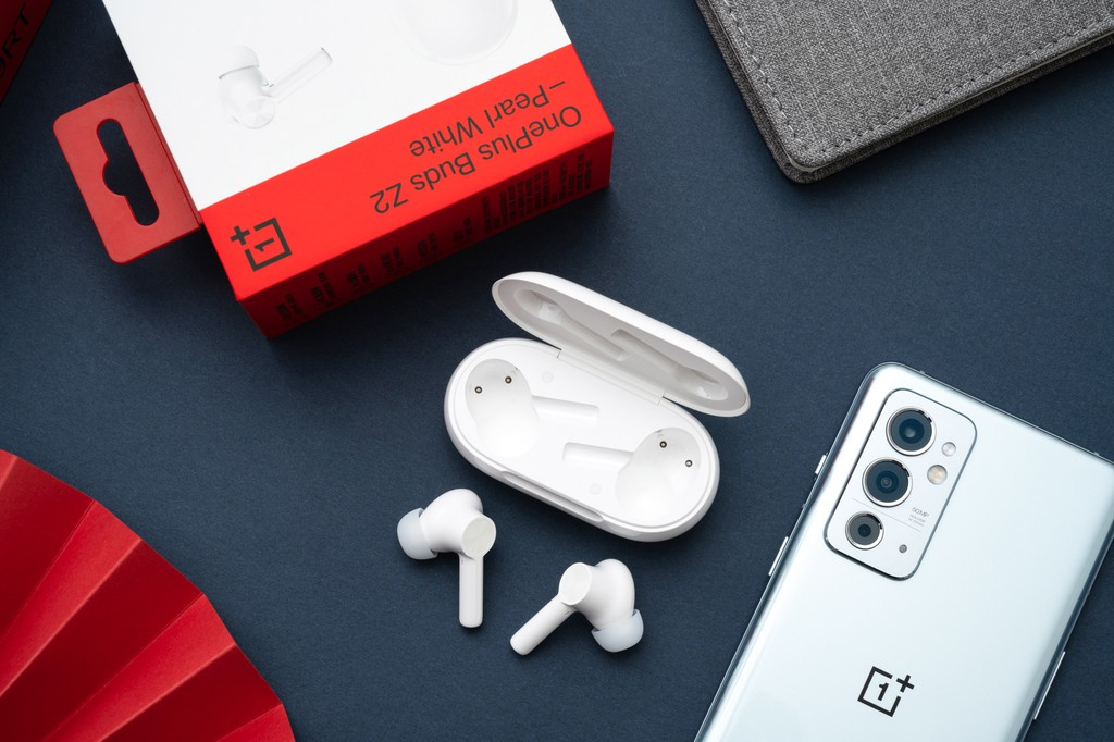 OnePlus Buds Z2 ra mắt: Tai nghe TWS 1,4 triệu đồng có chống ồn ANC, kháng nước IP55, pin tới 38 tiếng