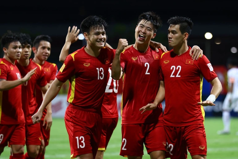 Trận Việt Nam vs Thái Lan, bán kết AFF Cup 2021 đá mấy giờ, ngày nào?