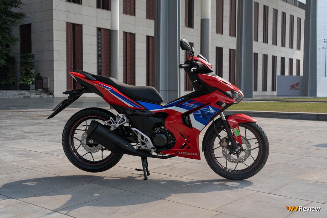 Trải nghiệm nhanh Honda Winner X 2022: Tăng tốc ấn tượng, nâng cấp trang bị