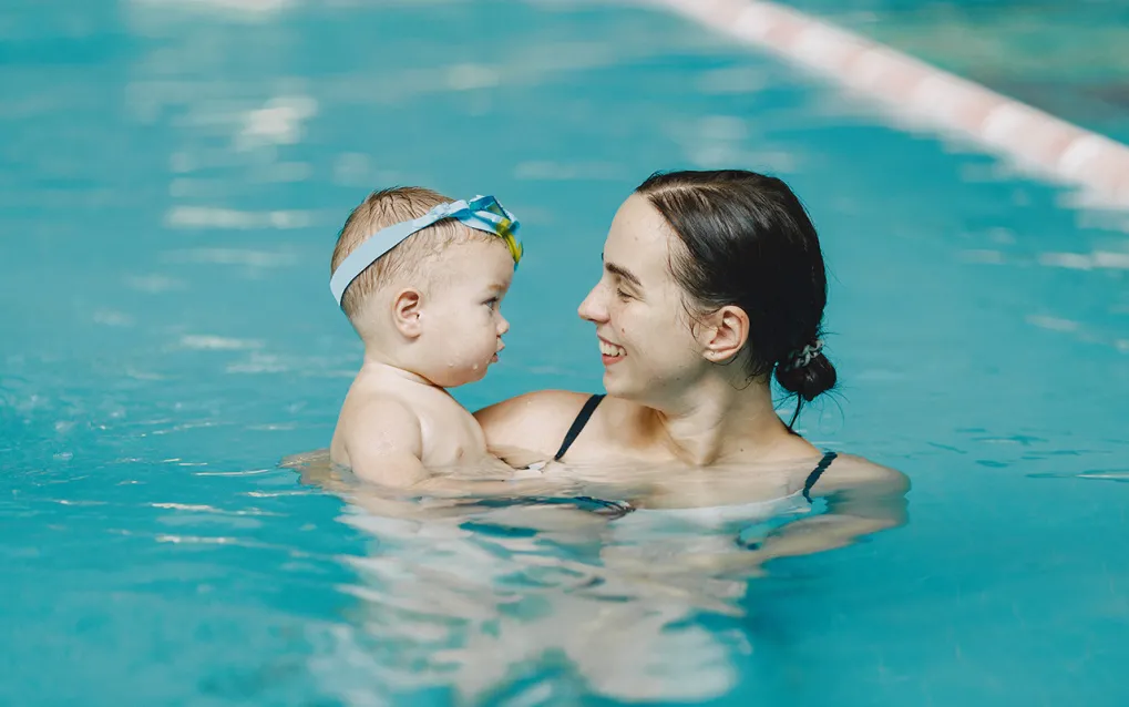 5 cách giúp tránh nguy cơ viêm tai cho người bơi lội
