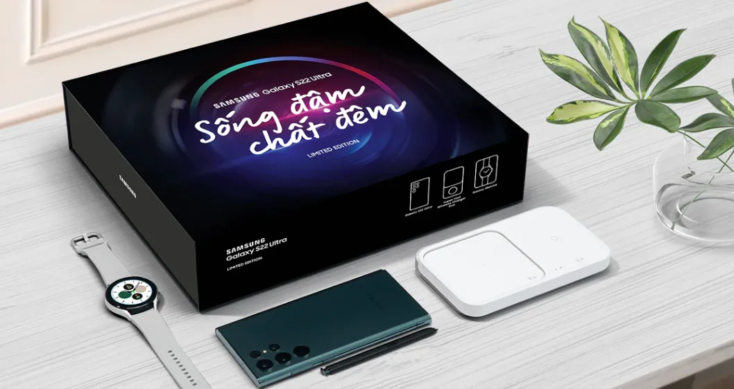 thumbnail - Samsung vừa tung bộ combo “Galaxy S22 Ultra, Watch 4 và sạc không dây” giá mềm quá