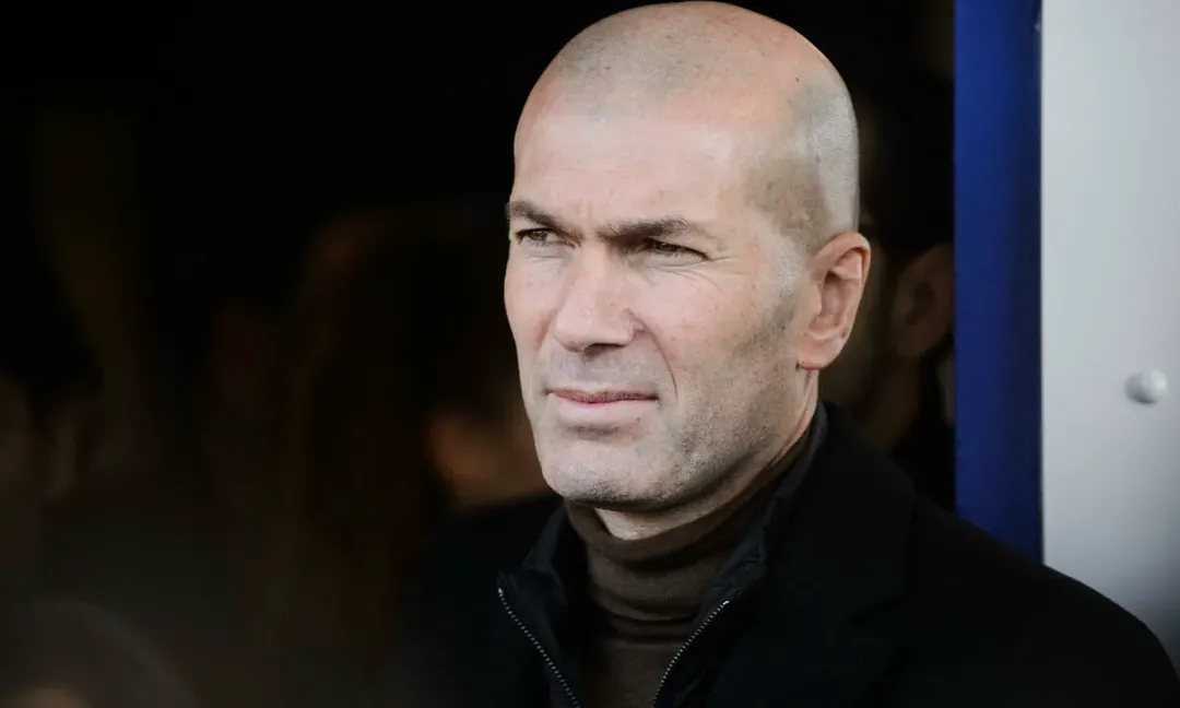 thumbnail - Zidane ngại dẫn dắt Man Utd vì sao?