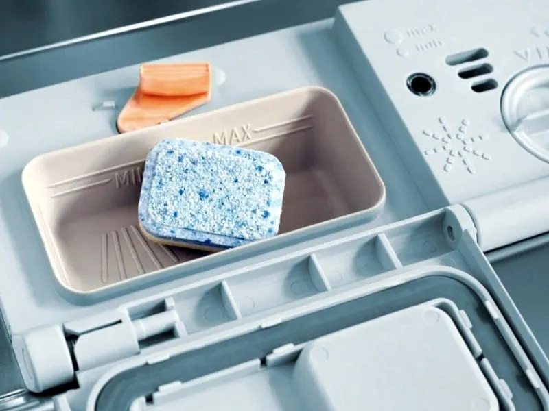 4 lý do khiến máy rửa bát không sạch