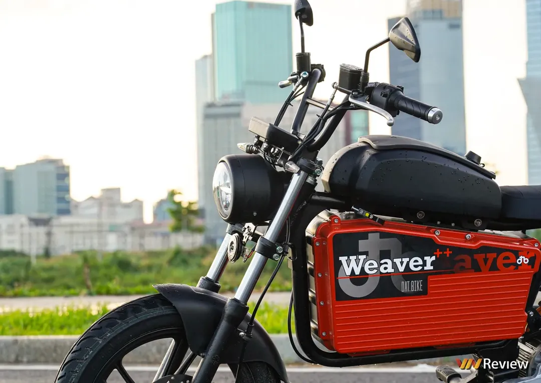 Đánh giá chi tiết Dat Bike Weaver++: Động cơ tăng tốc ấn tượng, thời gian sạc nhanh nhất trên thị trường