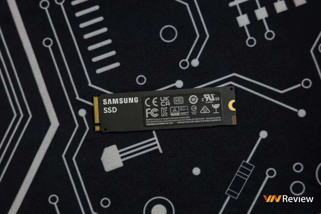 Đánh giá SSD Samsung 990 Pro: Chinh phục đỉnh cao