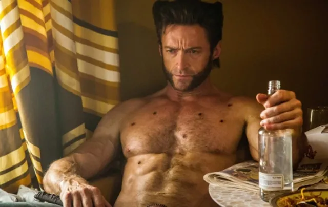Trở lại vai Người chồn Wolverine, Hugh Jackman ăn hơn 8.000 calo mỗi ngày để tăng cân 