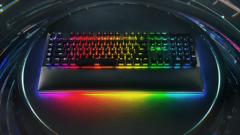 Razer tung ra bàn phím cơ BlackWidow V4 Pro ở Việt Nam giá 6,2 triệu đồng