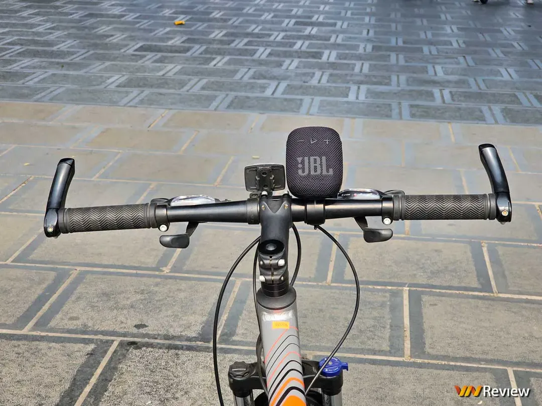 Đánh giá JBL Wind 3S: loa bluetooth “hàng thửa” cho người thích nghe nhạc khi đi xe đạp, xe máy