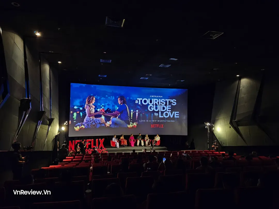 Một bộ phim của Netflix vừa có màn ra mắt “hoành tráng” tại Việt Nam: bao hẳn rạp chiếu cỡ lớn, có cả sao Hollywood tham dự