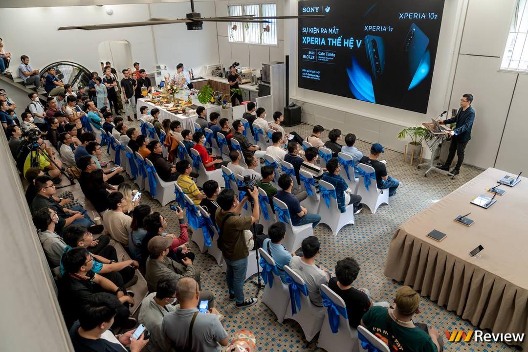 Sony chính thức ra mắt bộ đôi Xperia 1 V và Xperia 10 V tại Việt Nam: chủ yếu hướng đến fan