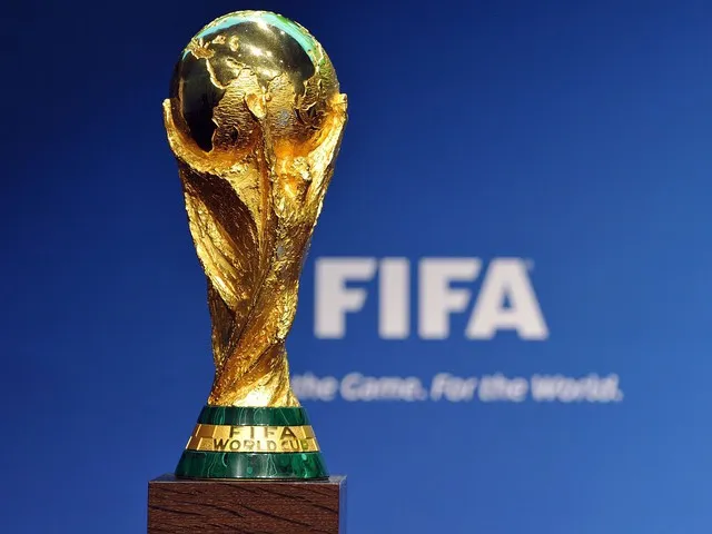Lần đầu tiên trong lịch sử, World Cup được tổ chức ở 3 châu lục