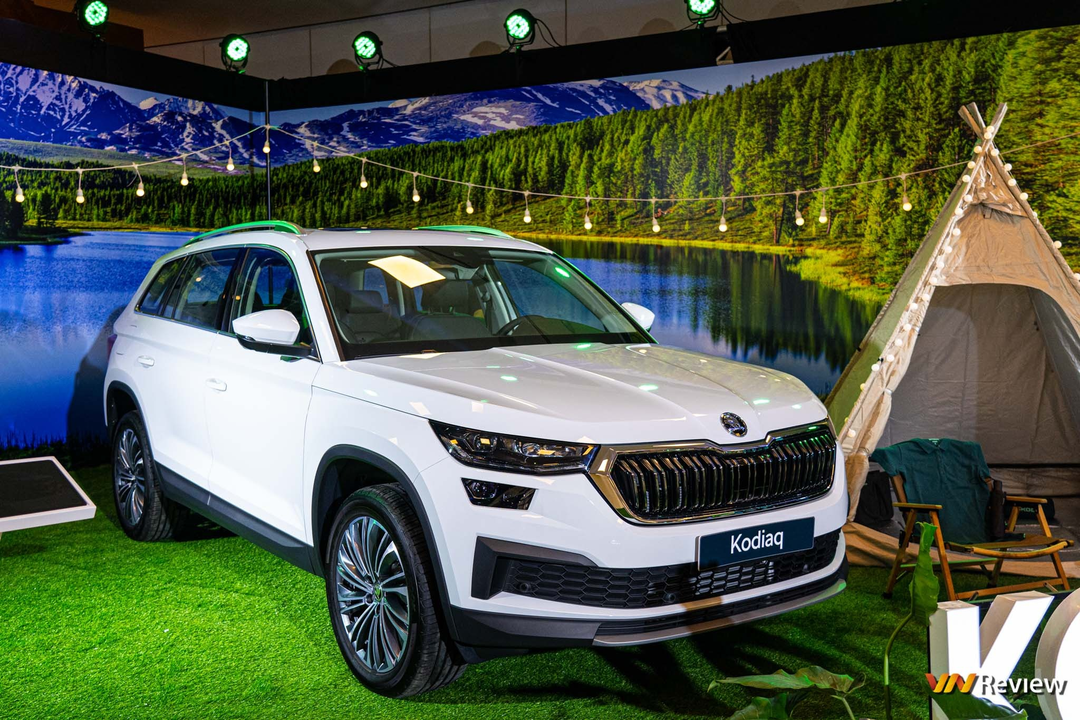 Skoda khai trương showroom trải nghiệm hiện đại đầu tiên trên thế giới tại Việt Nam