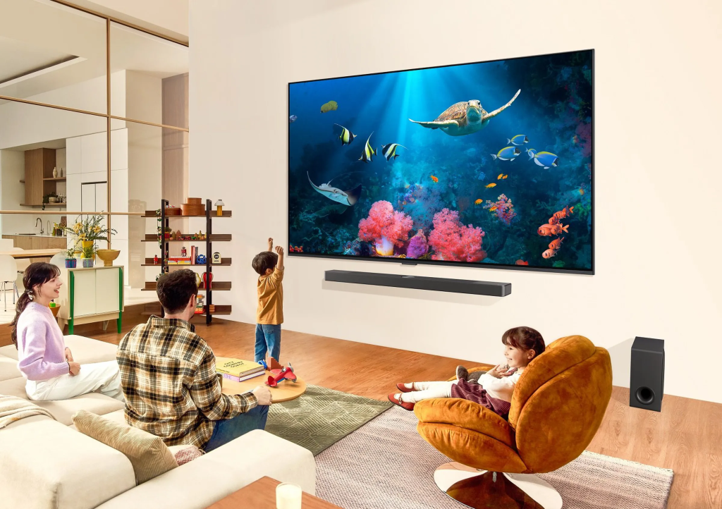 Trung Quốc đang “dồn ép” Samsung và LG bằng TV màn hình to giá rẻ