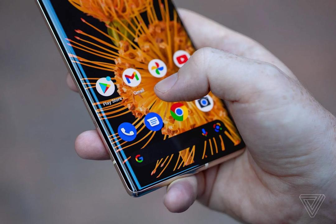 TheVerge đánh giá Google Pixel 6/6 Pro: Pixel giờ mới ra dáng flagship