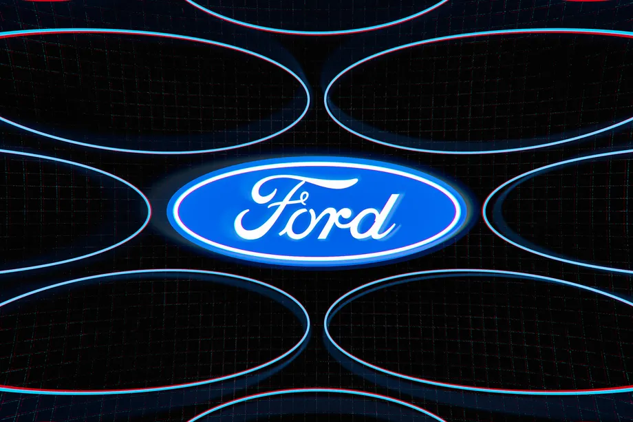 Ford và GM phải tự phát triển chip vì tình trạng thiếu chip toàn cầu