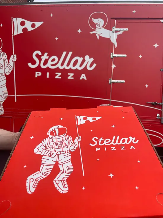 Cựu kỹ sư SpaceX khai trương cửa hàng pizza: đầu bếp là robot, 45 giây xong 1 bánh