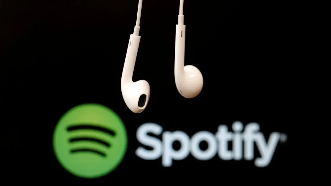 Spotify bị chỉ trích vì cho phép truyền tải thông tin sai lệch về COVID